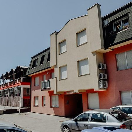 Apartman M5 Ðakovo Εξωτερικό φωτογραφία