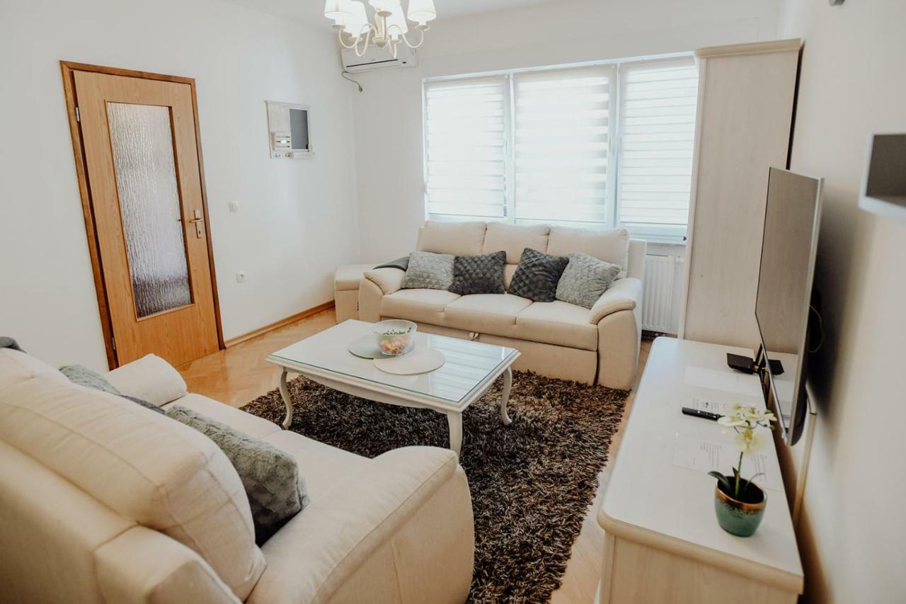 Apartman M5 Ðakovo Εξωτερικό φωτογραφία